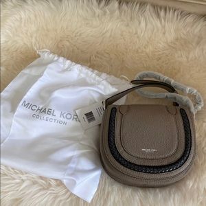 Michael kors genuine leather crossbody Taupe